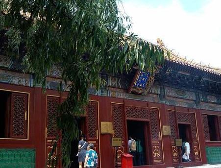 李卫做为雍正的心腹大将 死后他的儿子们怎么样了