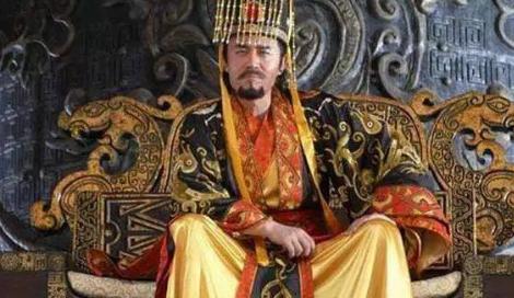 张良博浪沙刺秦后是怎么逃脱的