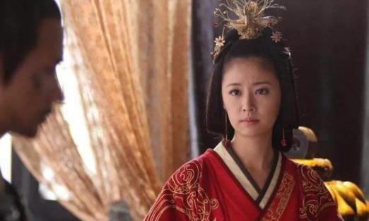 窦宪是个大奸臣,为什么后世却尊他为大英雄