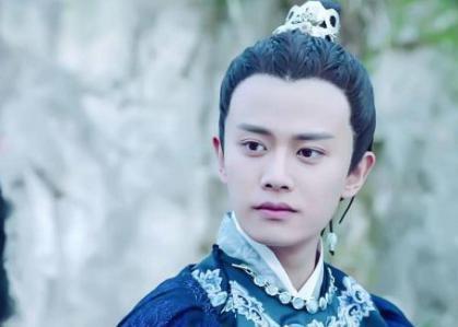 他被爱妾推上皇位,死前为什么把爱妾缢杀