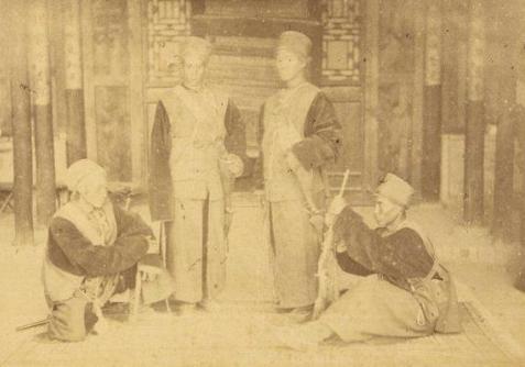 董福祥如何从匪首变身成为清朝大臣的 在中间的过程里发生了什么事情
