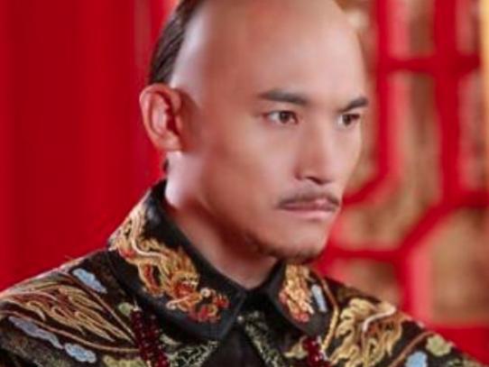 努尔哈赤的小儿子爱新觉罗·多铎,皇太极为什么拉拢他