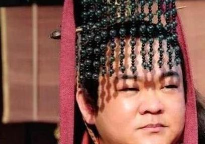 刘备为什么让扶不起的都继位 而不是选择其他儿子