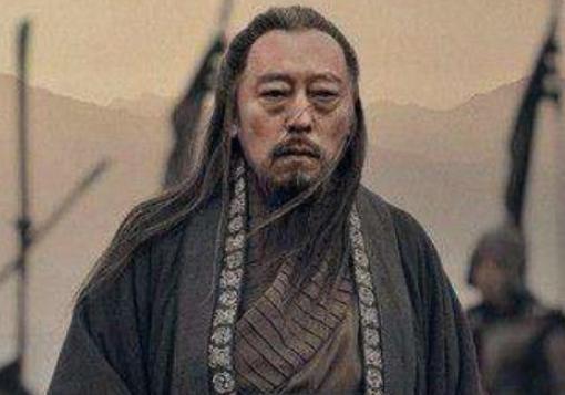 郭嘉死前劝曹操除掉一个人,曹操为什么没听
