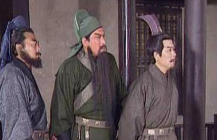 司马徽为什么不把自己的侄子司马懿介绍给刘备?