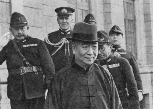 梁鸿志的出身如何