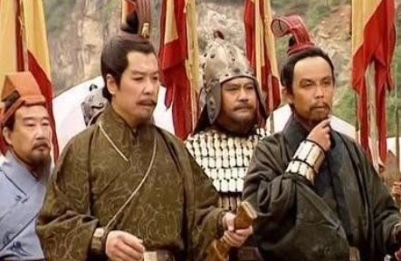 刘备称王的时候,为什么没为关张二人封王呢