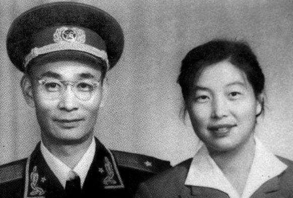 吴效闵是怎么去世的