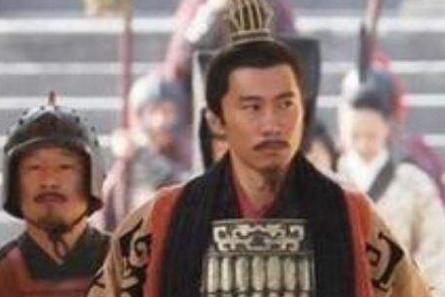 为什么说秦桓公被晋国坑惨了
