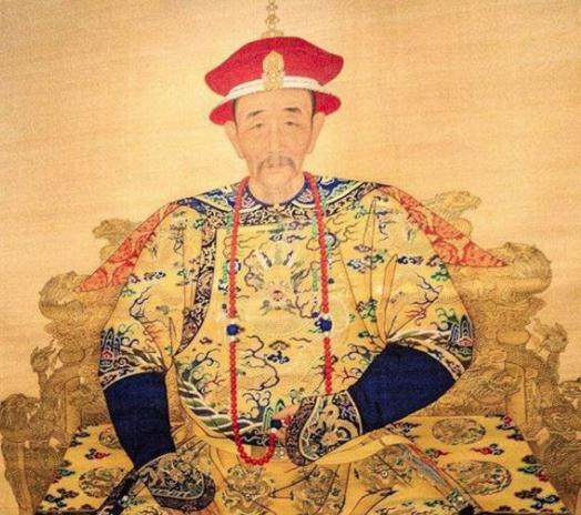 乾隆不交出玉玺,为什么还要禅位于嘉庆