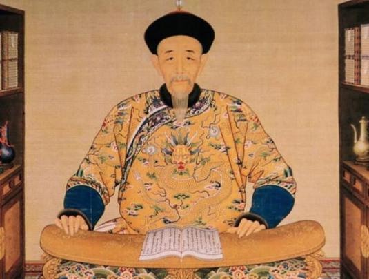 乾隆不交出玉玺,为什么还要禅位于嘉庆