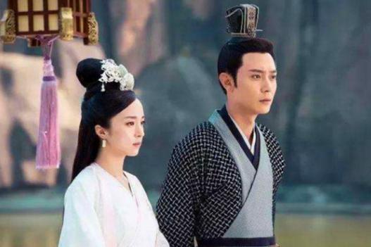 杨坚为什么能当上皇帝