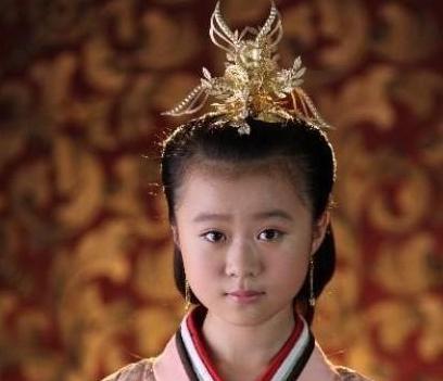 张嫣为什么会被封为花神 这个花神的称号是怎么来的