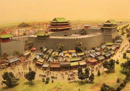 朱棣迁都北京后,为什么依旧派人寻找建文帝的下落