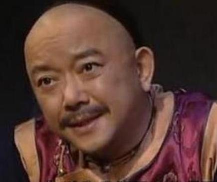 和珅死后刘墉和纪晓岚的下场如何 嘉庆是怎么对待他们的