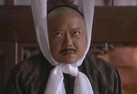 和珅死后刘墉和纪晓岚的下场如何 嘉庆是怎么对待他们的