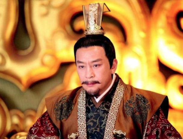 她出身名门嫁给王爷,最后为什么又被迫嫁给皇帝