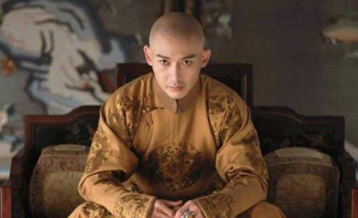 乾隆在位时为什么不动和珅