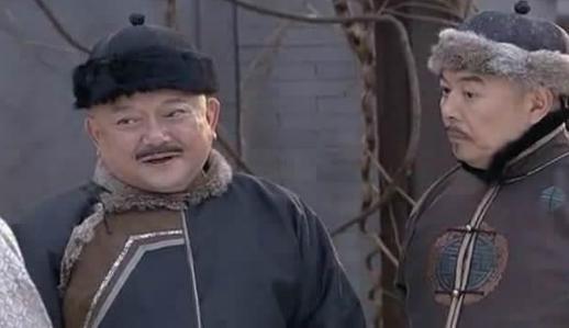乾隆在位时为什么不动和珅