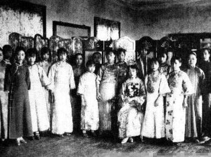 端康皇贵妃与溥仪之间的关系怎么样