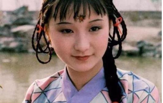 《红楼梦》中曹雪芹为什么对男性服饰描写模糊