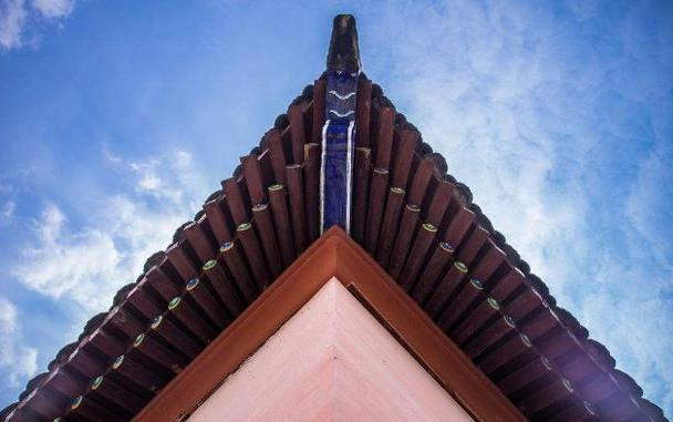为什么中国古代建筑的主流是木结构,而欧洲却是石结构