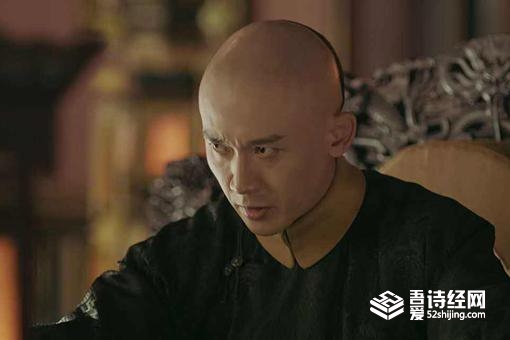 嘉庆登基后,是怎么处理自己与太上皇乾隆关系的