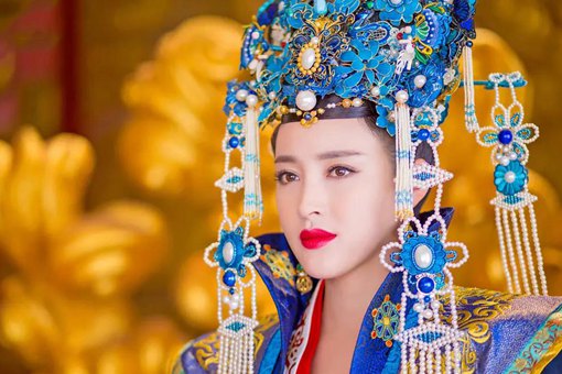 刘娥既然穿帝王龙袍,为什么没有称帝登基