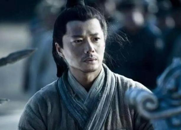 韩信受胯下之辱时,为什么不杀那个羞辱他的人