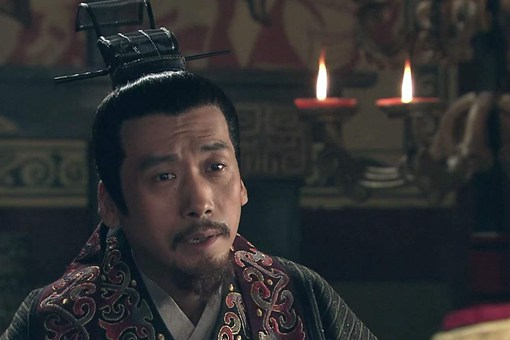 刘邦为什么赐爵与吕后偷情的审食其？
