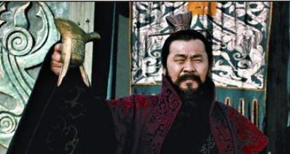孙权为什么一定要杀了关羽,还把他送给了曹操