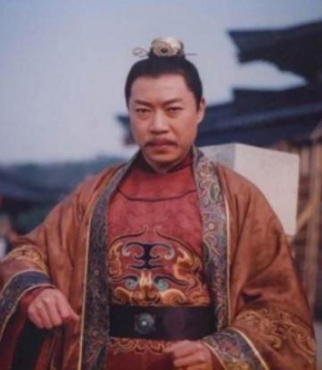 唐玄宗时期为什么要李亨而不是李瑁作为太子呢