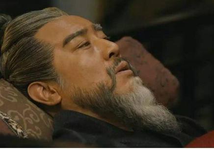 曹操的头疼病是怎么好的