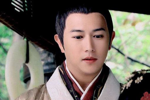 汉文帝的八个儿子中，刘启为什么能够继承皇位