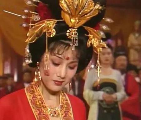 康熙为什么处死看过容妃刷马桶的人呢 原因究竟是什么导致的