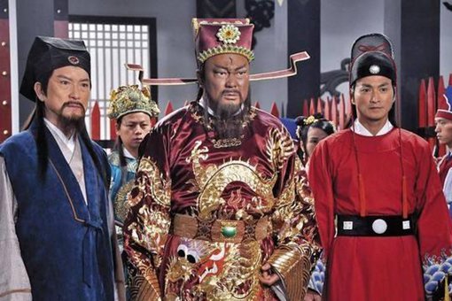 宋仁宗为什么会被包拯吐口水?