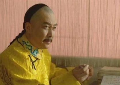 年羹尧和雍正之间发生了什么 为什么年妃死后不到一个月就逼死他呢