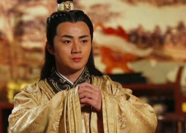 李世民在玄武门已经一箭射死了李建成,为什么还要割下他的头?
