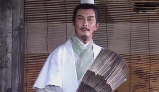 诸葛亮连马谡都舍得杀,为什么纵容法正作威作福