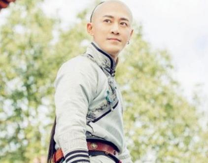 他是四个贝勒排名最末的 为什么他能笑到最后呢