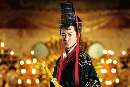 东汉能够彻底灭了匈奴，为什么西汉更出名