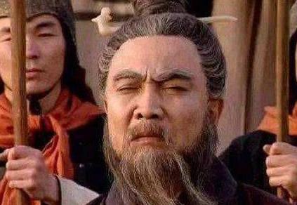 袁绍死后 作为对手的曹操为什么不是高兴而是哭泣