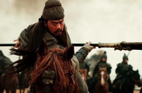 关羽是带兵打仗的将军，为什么被称为“剃头匠的祖师爷”