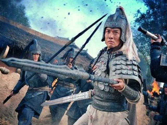 穰山之战,赵云被三人围殴,最后怎么脱险的