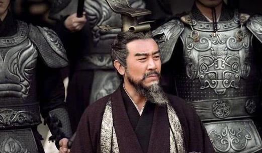 孙权杀关羽后,为什么力劝曹操称帝?