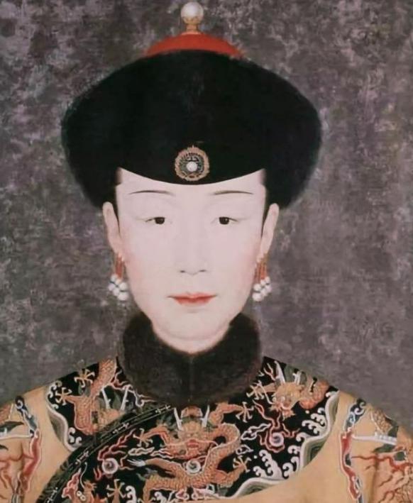 康熙的惇怡皇贵妃,她身上“抱凤骑龙”的传说是怎么回事