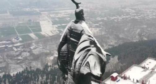 强大的秦王朝为什么只存在了15年