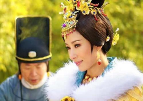 朱见深的生平怎么样