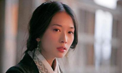 周瑜死后小乔到底去了哪里 有没有被曹操带到中原