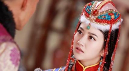 皇太极死后为什么不是别人登基 而是只有六岁的顺治当皇帝呢